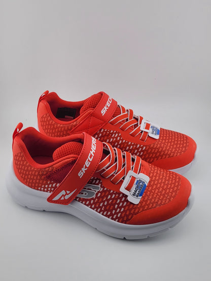 Tennis Skechers rojos