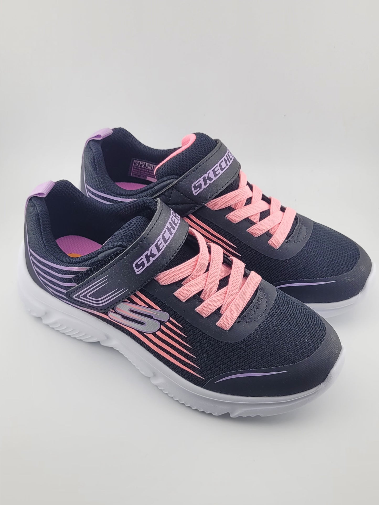 Tennis Skechers rosado con negro