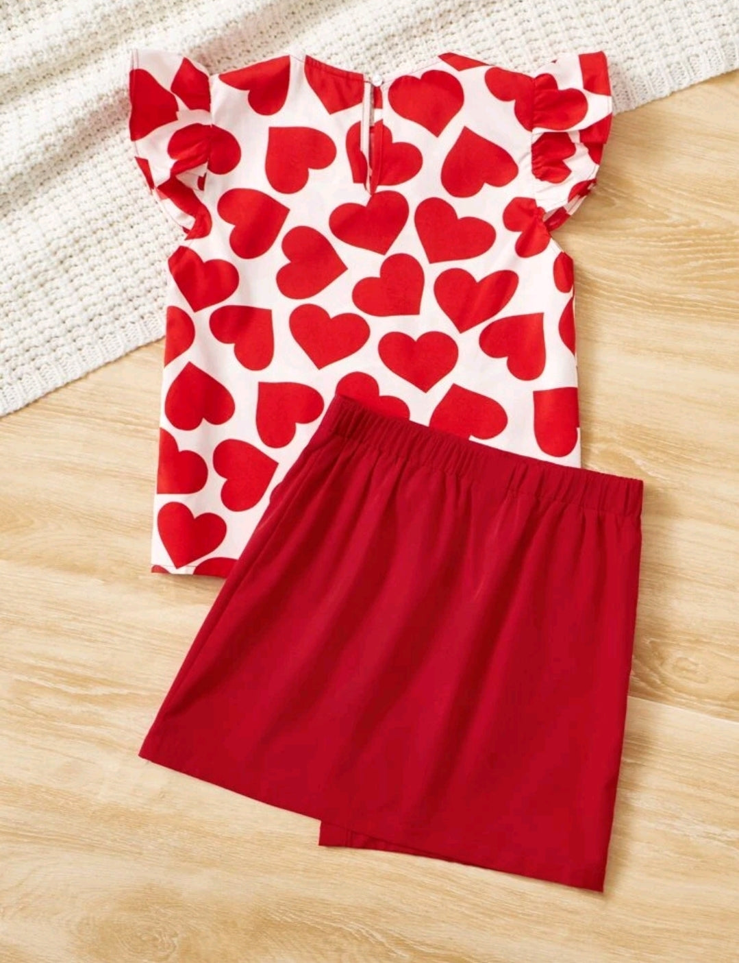 Blusa corazon falda roja