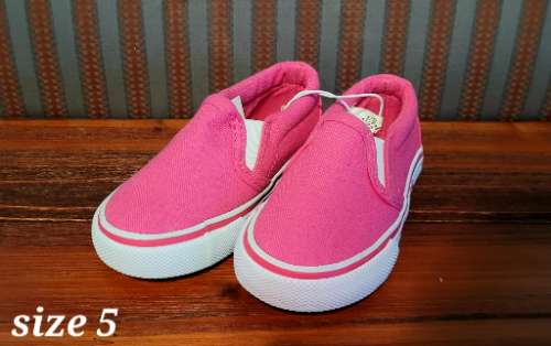 Tennis estilo Vans fucsia talla 5